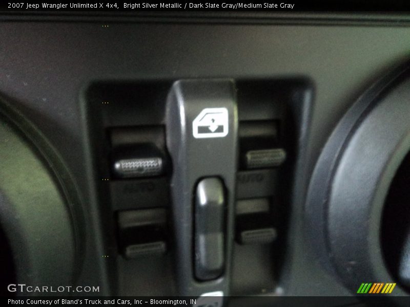 Bright Silver Metallic / Dark Slate Gray/Medium Slate Gray 2007 Jeep Wrangler Unlimited X 4x4