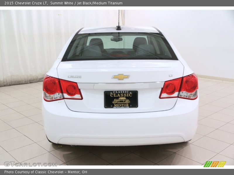 Summit White / Jet Black/Medium Titanium 2015 Chevrolet Cruze LT