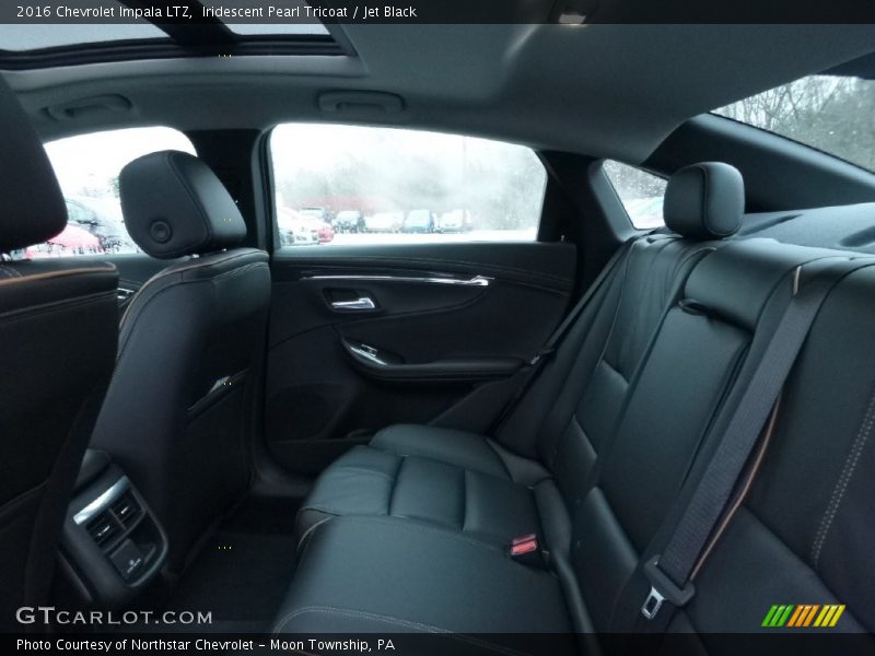 Iridescent Pearl Tricoat / Jet Black 2016 Chevrolet Impala LTZ