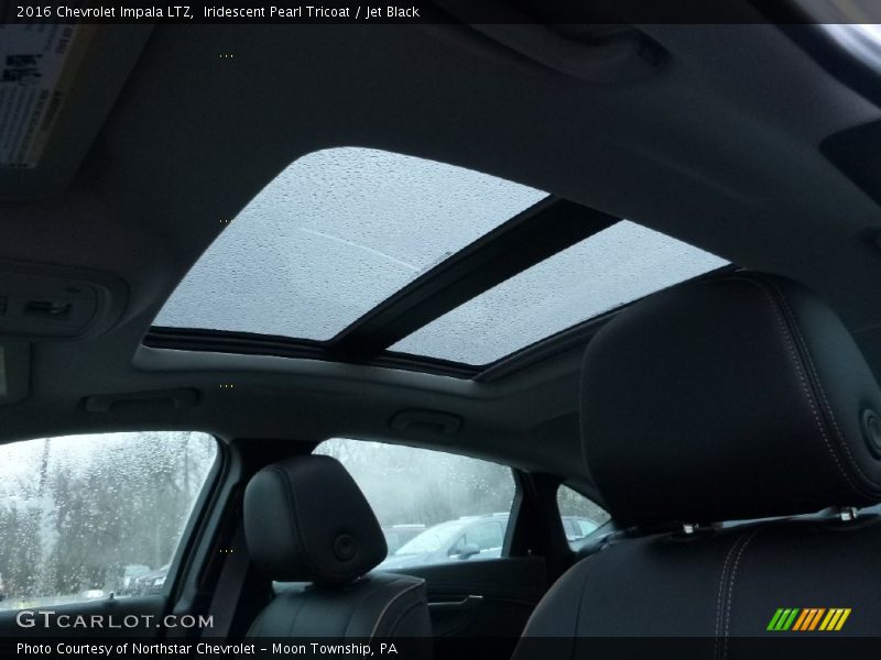 Iridescent Pearl Tricoat / Jet Black 2016 Chevrolet Impala LTZ