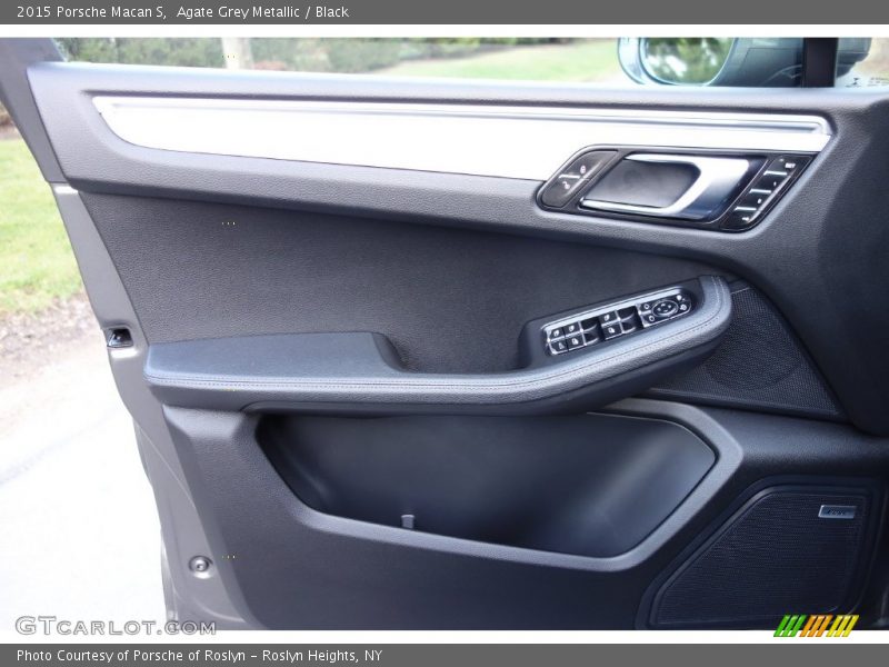 Agate Grey Metallic / Black 2015 Porsche Macan S