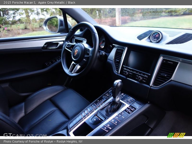 Agate Grey Metallic / Black 2015 Porsche Macan S