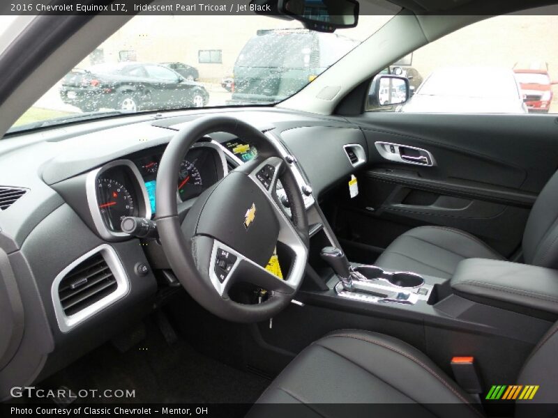 Iridescent Pearl Tricoat / Jet Black 2016 Chevrolet Equinox LTZ