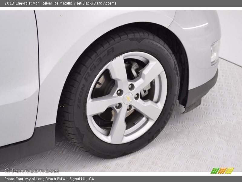 Silver Ice Metallic / Jet Black/Dark Accents 2013 Chevrolet Volt