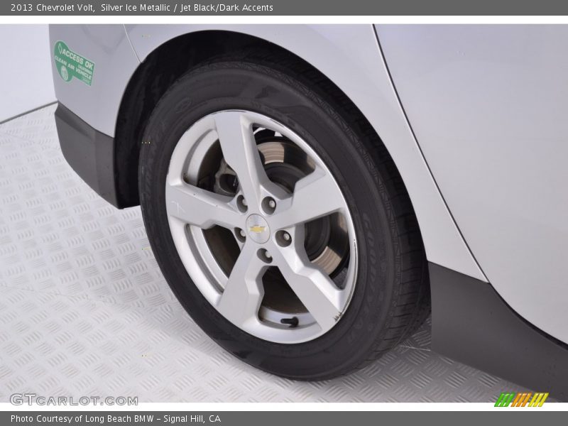 Silver Ice Metallic / Jet Black/Dark Accents 2013 Chevrolet Volt