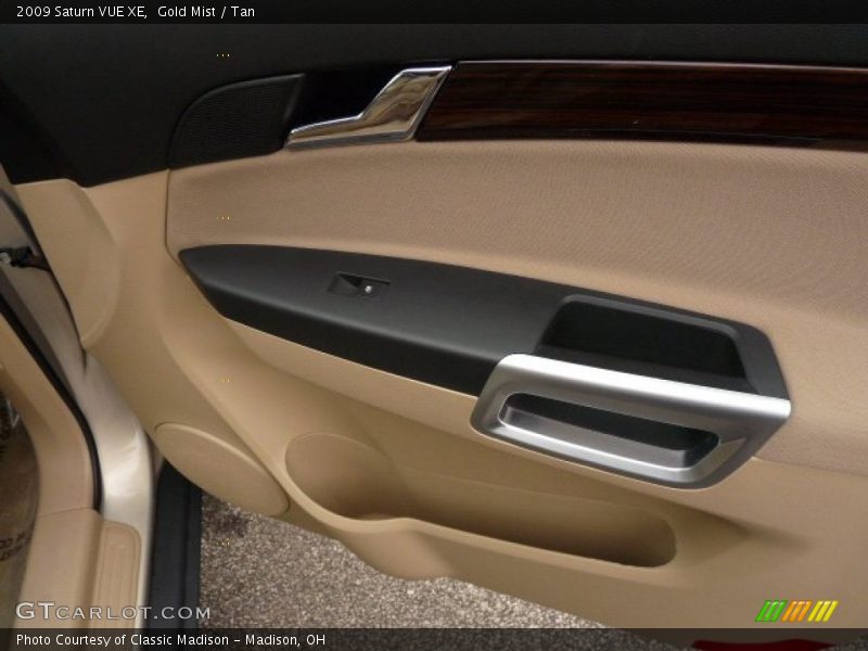 Gold Mist / Tan 2009 Saturn VUE XE