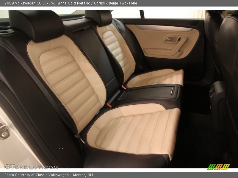 White Gold Metallic / Cornsilk Beige Two-Tone 2009 Volkswagen CC Luxury
