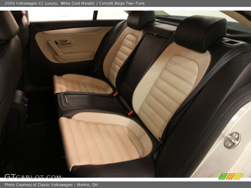 White Gold Metallic / Cornsilk Beige Two-Tone 2009 Volkswagen CC Luxury