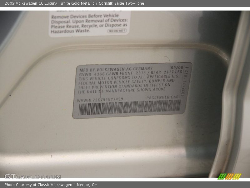 White Gold Metallic / Cornsilk Beige Two-Tone 2009 Volkswagen CC Luxury