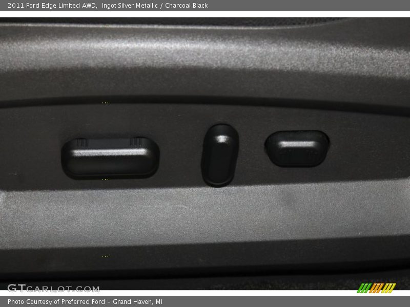 Ingot Silver Metallic / Charcoal Black 2011 Ford Edge Limited AWD