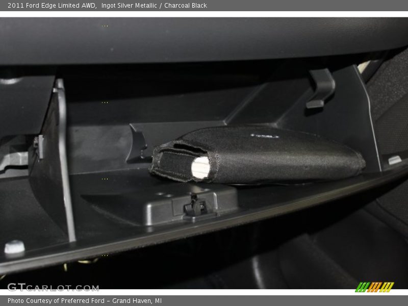 Ingot Silver Metallic / Charcoal Black 2011 Ford Edge Limited AWD