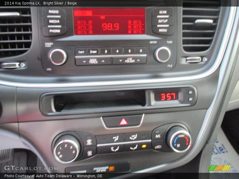 Bright Silver / Beige 2014 Kia Optima LX