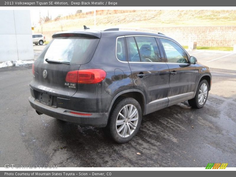 Deep Black Metallic / Beige 2013 Volkswagen Tiguan SE 4Motion