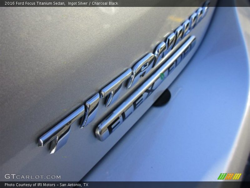 Ingot Silver / Charcoal Black 2016 Ford Focus Titanium Sedan