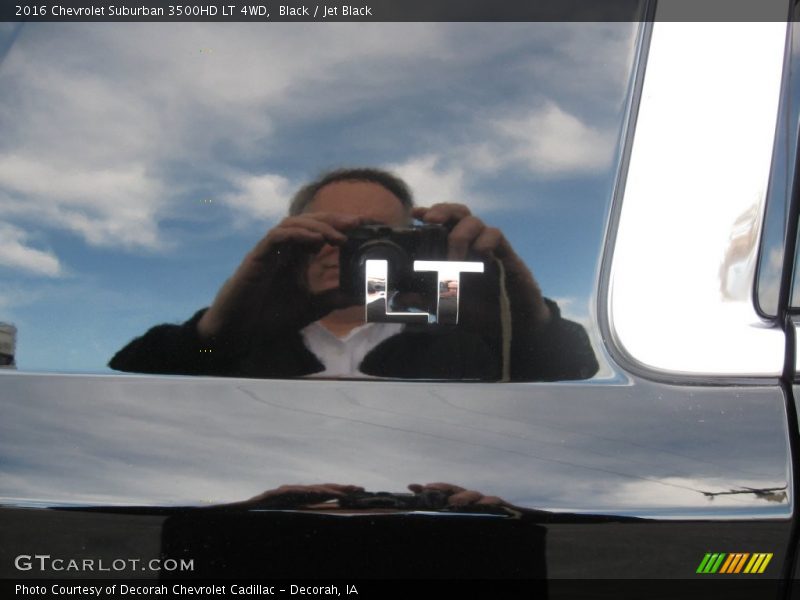Black / Jet Black 2016 Chevrolet Suburban 3500HD LT 4WD