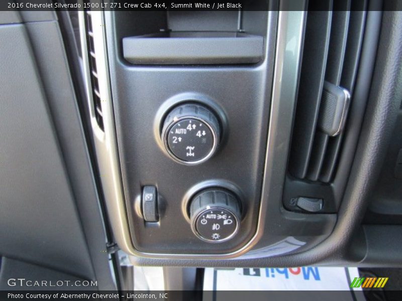 Summit White / Jet Black 2016 Chevrolet Silverado 1500 LT Z71 Crew Cab 4x4