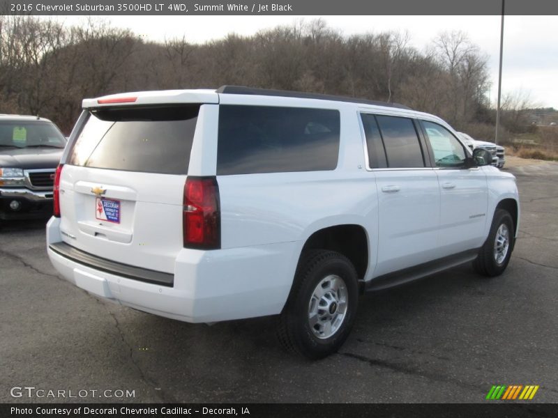 Summit White / Jet Black 2016 Chevrolet Suburban 3500HD LT 4WD