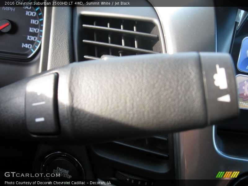 Summit White / Jet Black 2016 Chevrolet Suburban 3500HD LT 4WD