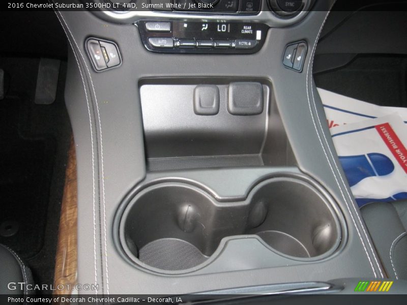 Summit White / Jet Black 2016 Chevrolet Suburban 3500HD LT 4WD