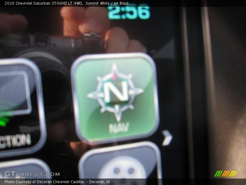Summit White / Jet Black 2016 Chevrolet Suburban 3500HD LT 4WD