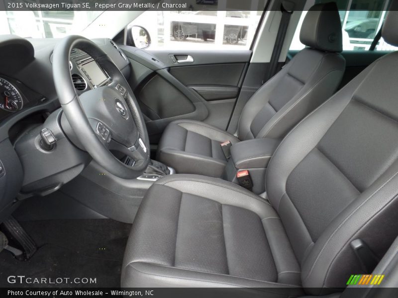 Pepper Gray Metallic / Charcoal 2015 Volkswagen Tiguan SE