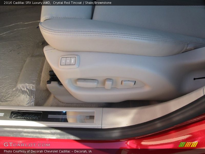 Crystal Red Tincoat / Shale/Brownstone 2016 Cadillac SRX Luxury AWD