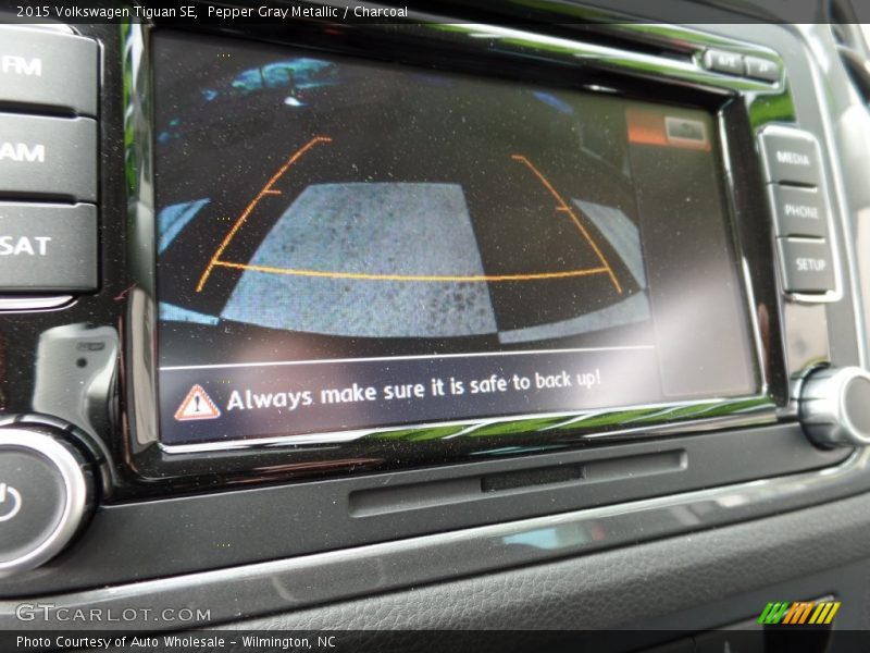 Pepper Gray Metallic / Charcoal 2015 Volkswagen Tiguan SE