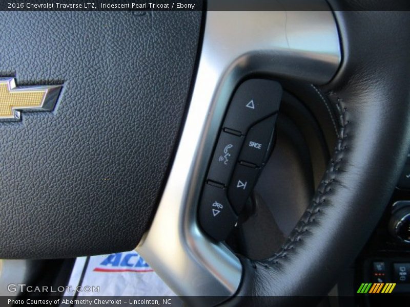 Iridescent Pearl Tricoat / Ebony 2016 Chevrolet Traverse LTZ