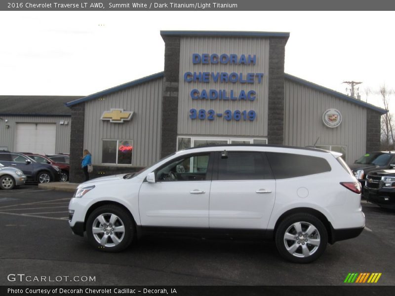 Summit White / Dark Titanium/Light Titanium 2016 Chevrolet Traverse LT AWD