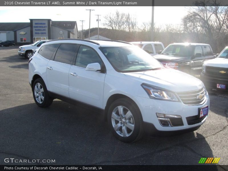 Summit White / Dark Titanium/Light Titanium 2016 Chevrolet Traverse LT AWD