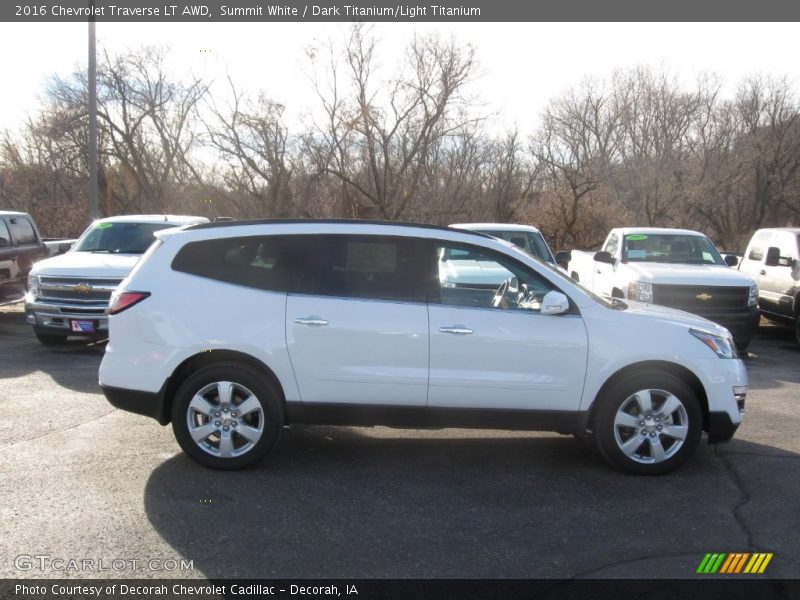 Summit White / Dark Titanium/Light Titanium 2016 Chevrolet Traverse LT AWD