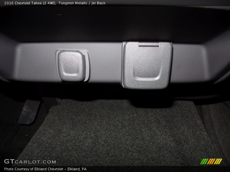 Tungsten Metallic / Jet Black 2016 Chevrolet Tahoe LS 4WD