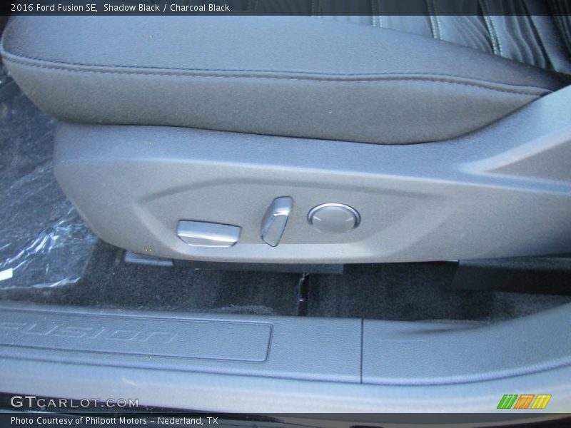 Shadow Black / Charcoal Black 2016 Ford Fusion SE