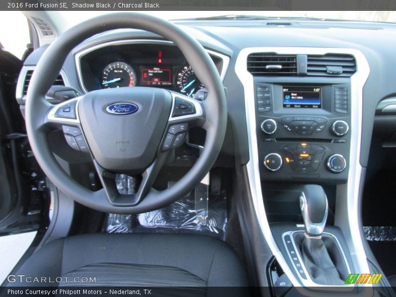 Shadow Black / Charcoal Black 2016 Ford Fusion SE
