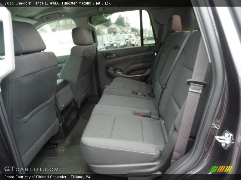Tungsten Metallic / Jet Black 2016 Chevrolet Tahoe LS 4WD