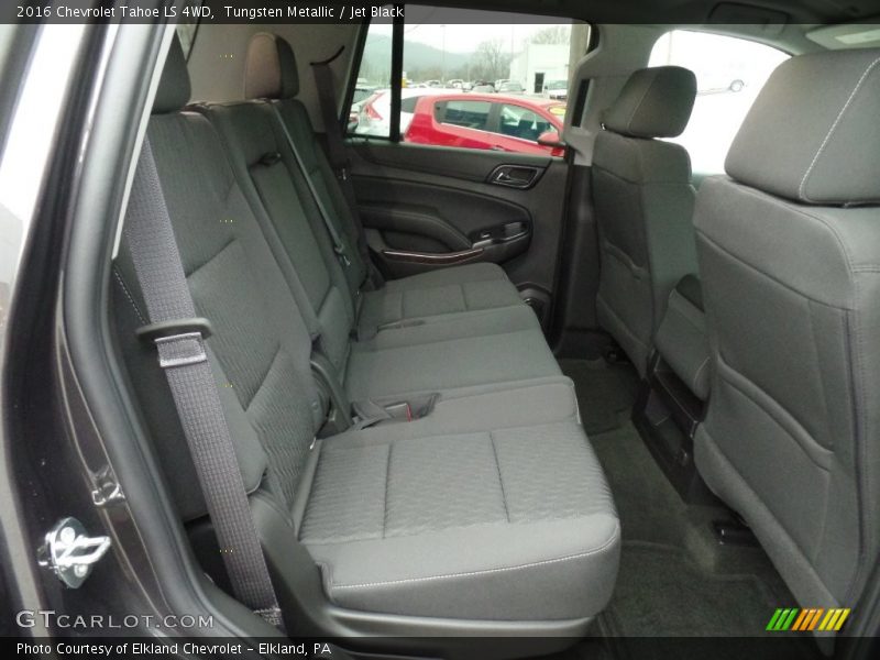 Tungsten Metallic / Jet Black 2016 Chevrolet Tahoe LS 4WD