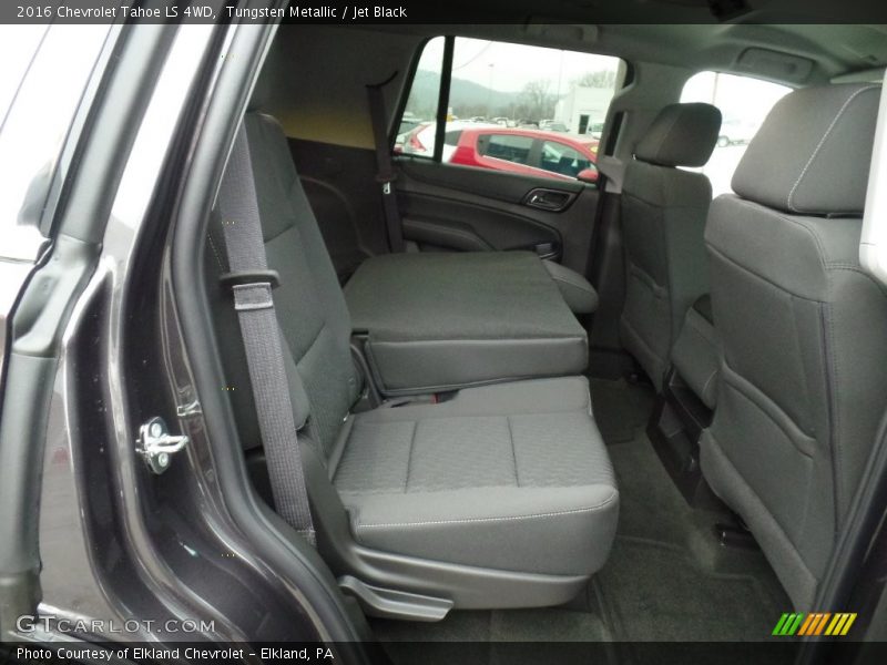 Tungsten Metallic / Jet Black 2016 Chevrolet Tahoe LS 4WD