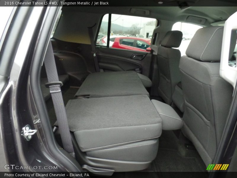 Tungsten Metallic / Jet Black 2016 Chevrolet Tahoe LS 4WD