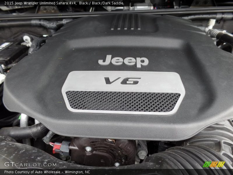 Black / Black/Dark Saddle 2015 Jeep Wrangler Unlimited Sahara 4x4