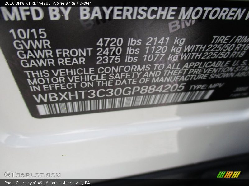 Alpine White / Oyster 2016 BMW X1 xDrive28i