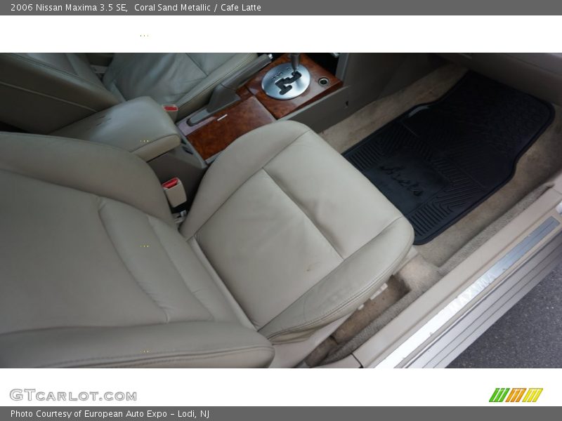 Coral Sand Metallic / Cafe Latte 2006 Nissan Maxima 3.5 SE