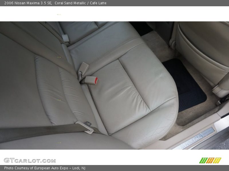 Coral Sand Metallic / Cafe Latte 2006 Nissan Maxima 3.5 SE