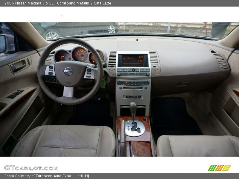 Coral Sand Metallic / Cafe Latte 2006 Nissan Maxima 3.5 SE