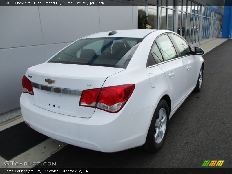Summit White / Jet Black 2016 Chevrolet Cruze Limited LT