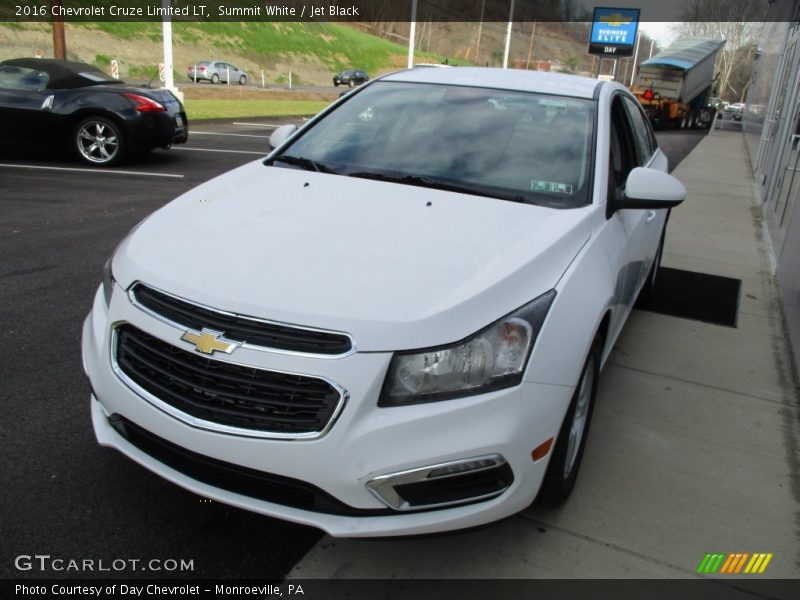 Summit White / Jet Black 2016 Chevrolet Cruze Limited LT