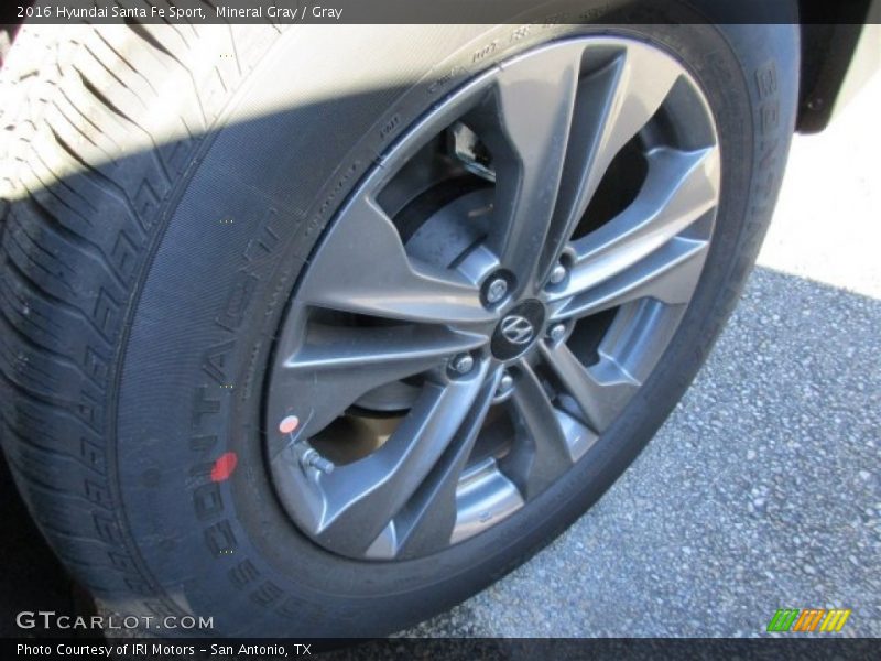 Mineral Gray / Gray 2016 Hyundai Santa Fe Sport