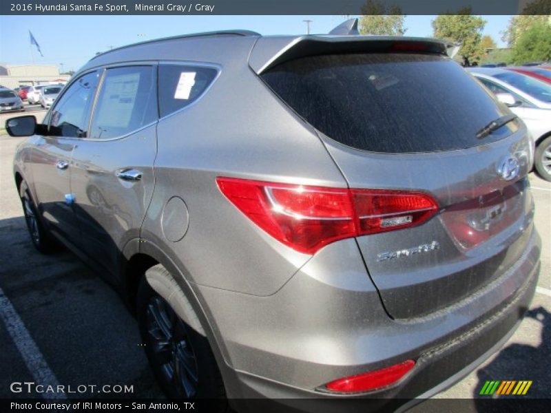 Mineral Gray / Gray 2016 Hyundai Santa Fe Sport