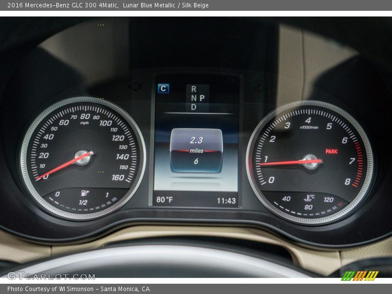 Lunar Blue Metallic / Silk Beige 2016 Mercedes-Benz GLC 300 4Matic