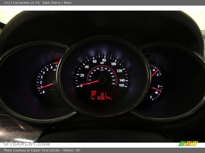 Dark Cherry / Black 2011 Kia Sorento LX V6