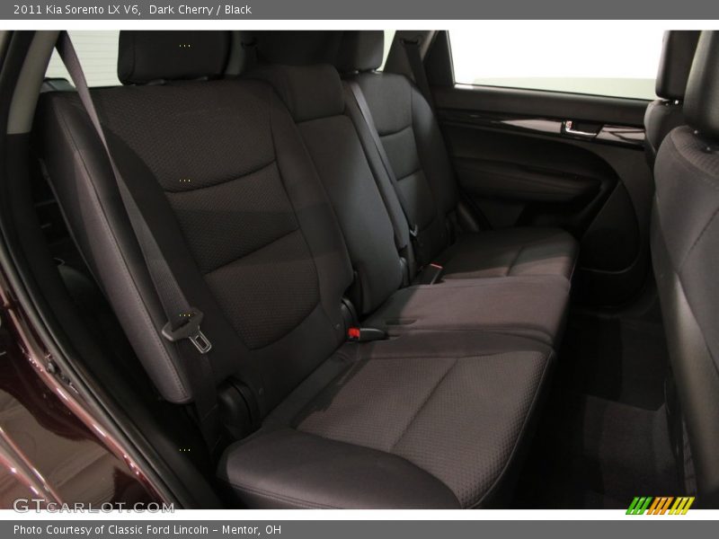 Dark Cherry / Black 2011 Kia Sorento LX V6